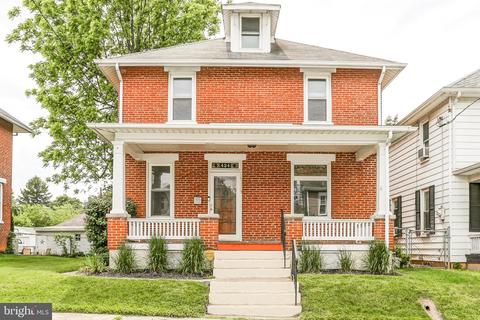 424 S High St, Mechanicsburg, PA 17055