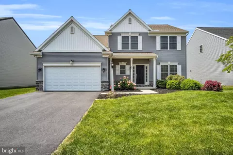 27 Shelduck Ln, Mechanicsburg, PA 17050