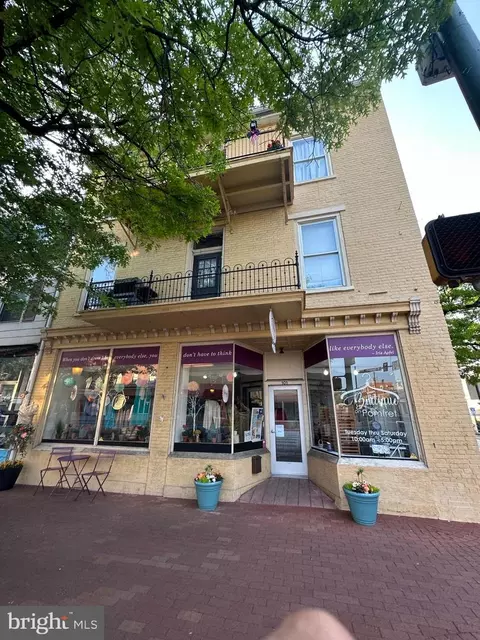 101 N Hanover St, Carlisle, PA 17013
