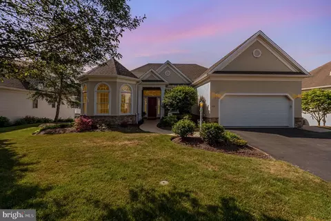 105 Standlake Way, Mechanicsburg, PA 17055