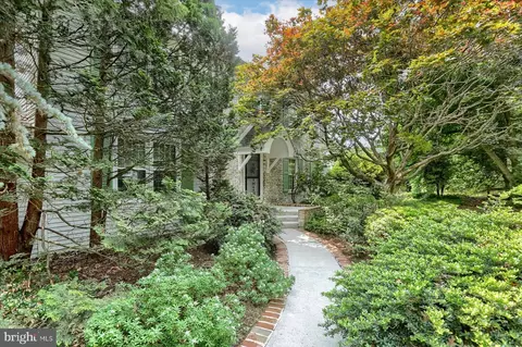 115 Rodney Ln, Camp Hill, PA 17011