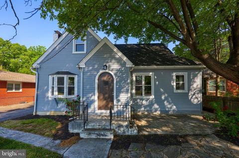 355 Lowther St, Lemoyne, PA 17043