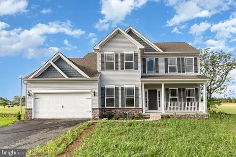 69 Bennington Way, Carlisle, PA 17013