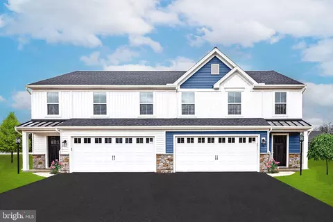 32 Shillington Ln #18, Carlisle, PA 17013