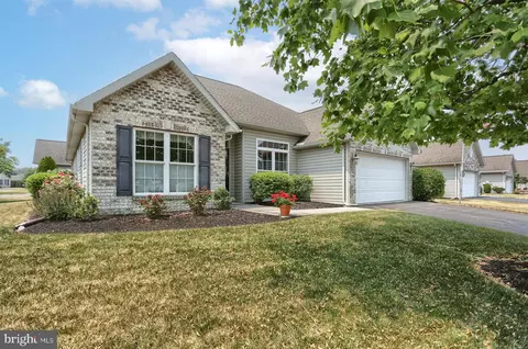 67 Northview Dr, Mechanicsburg, PA 17050