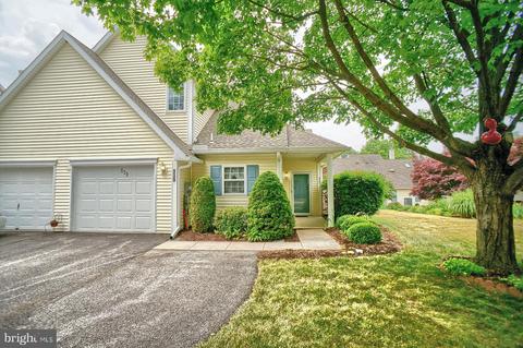 539 Brighton Pl, Mechanicsburg, PA 17055