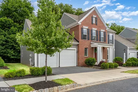 645 Line Rd, Mechanicsburg, PA 17050