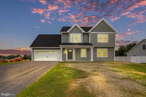 1002 Southwood Dr, Shippensburg, PA 17257