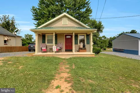 213 Zion Rd, Mount Holly Springs, PA 17065