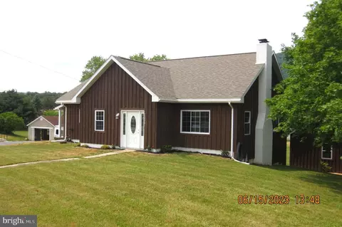 3298 Enola Rd, Carlisle, PA 17015