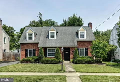 345 N 29th St, Camp Hill, PA 17011