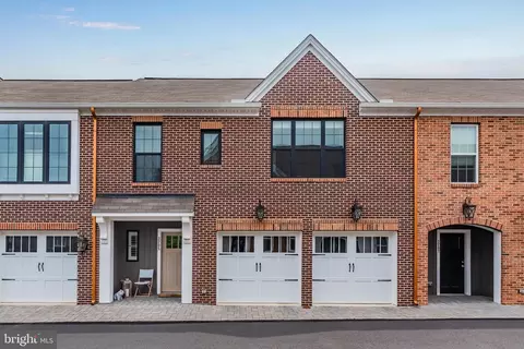 3205 Haley Way, Mechanicsburg, PA 17055