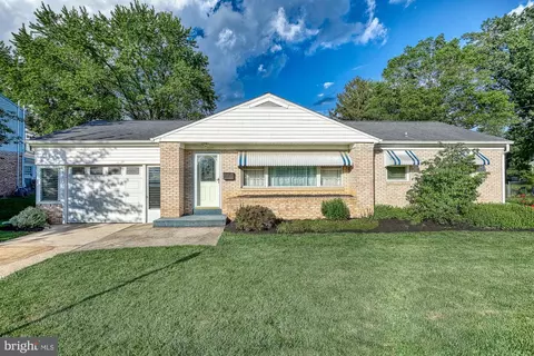 203 S Stoner Ave, Camp Hill, PA 17011