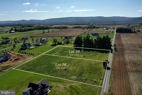 72 Dickinson School Rd #28, Carlisle, PA 17015