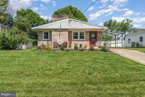 329 Evergreen St, New Cumberland, PA 17070