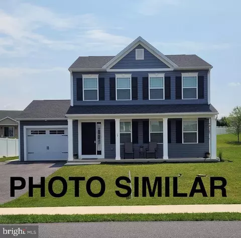 231 Woodridge Dr, Shippensburg, PA 17257