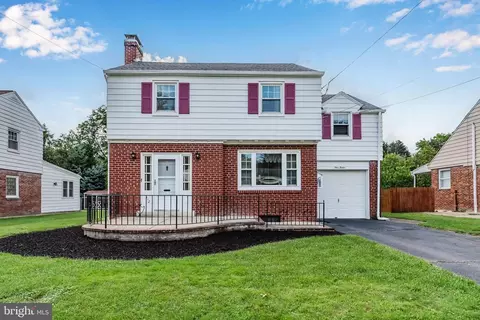 112 N 31st St, Camp Hill, PA 17011