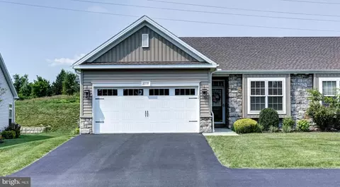 6115 Thornhill Ln, Mechanicsburg, PA 17050