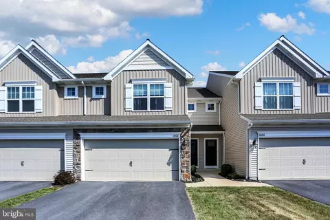 1668 Haralson Dr, Mechanicsburg, PA 17055