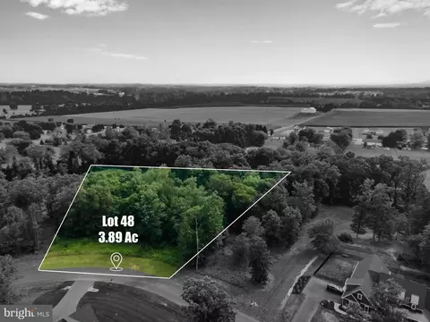 48 Red Oak Lane, Mount Holly Springs, PA 17065