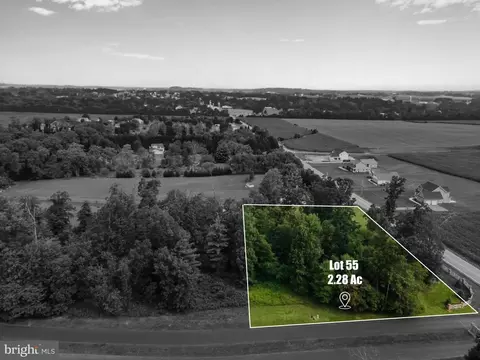 55 Barnitz Woods Drive, Mount Holly Springs, PA 17065