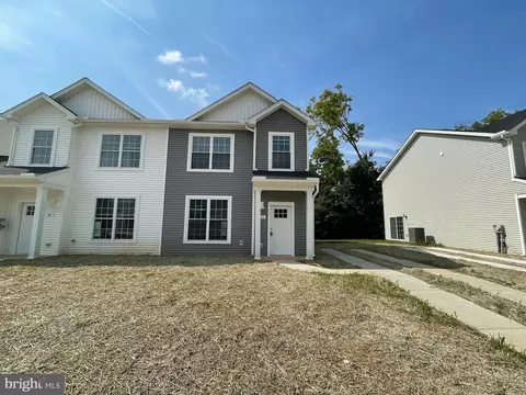 29 Parkview Dr #21, Carlisle, PA 17013