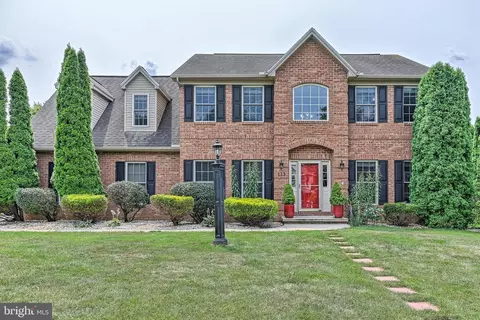 113 Creamery Rd, Boiling Springs, PA 17007