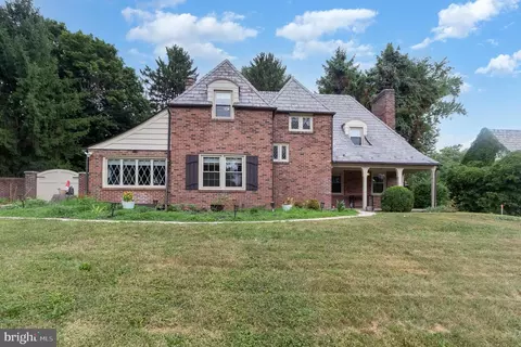 2910 Cumberland Blvd, Camp Hill, PA 17011