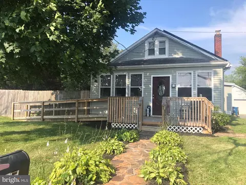 305 Cavalry Rd, Carlisle, PA 17013
