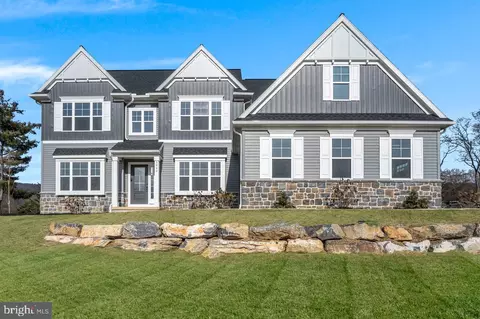 5940 Belton Ct, Enola, PA 17025
