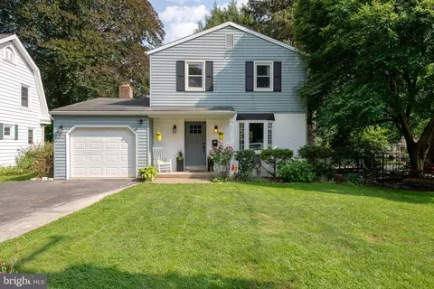 602 16th St, New Cumberland, PA 17070
