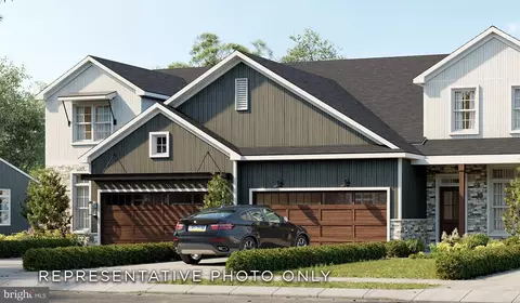 742 Aurora Dr #393, Mechanicsburg, PA 17055