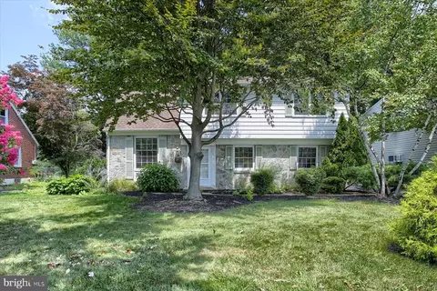 2824 Columbia Ave, Camp Hill, PA 17011