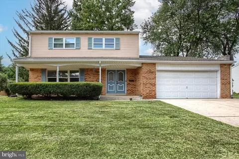 403 Alison Ave, Mechanicsburg, PA 17055
