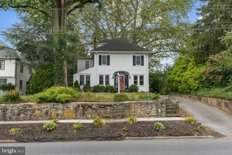 710 S Market St, Mechanicsburg, PA 17055