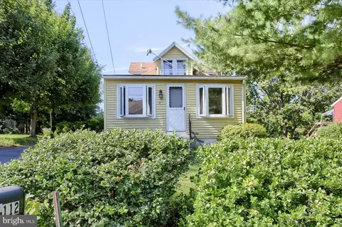 112 Bungalow Rd, Enola, PA 17025