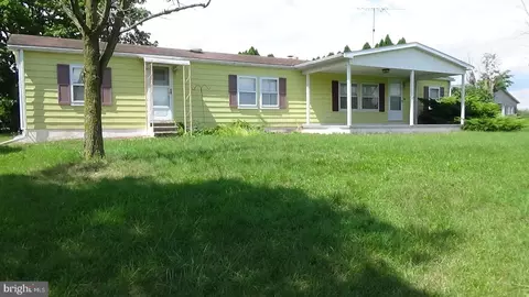 9 Bridgewater Rd, Newville, PA 17241