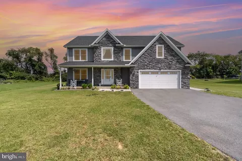 29 Victoria Ct, Shippensburg, PA 17257