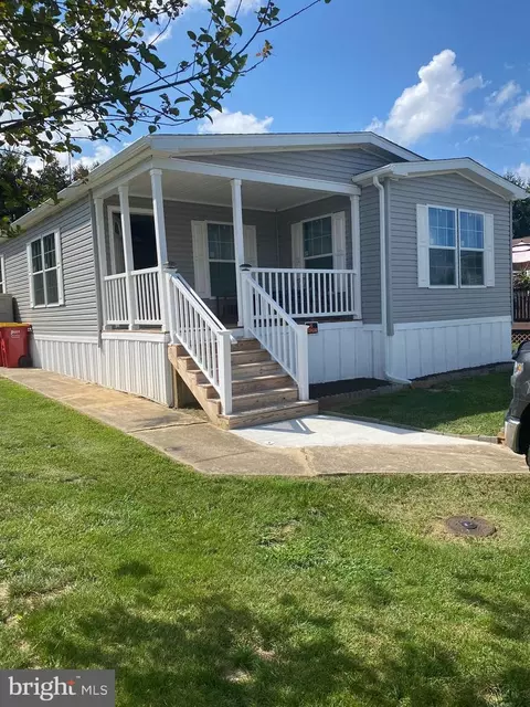 62 Rustic Dr, Shippensburg, PA 17257