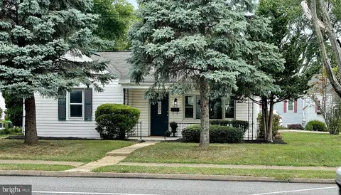 1421 Simpson Ferry Rd, New Cumberland, PA 17070