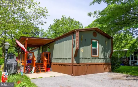 235 Shippensburg Mobile Ests, Shippensburg, PA 17257