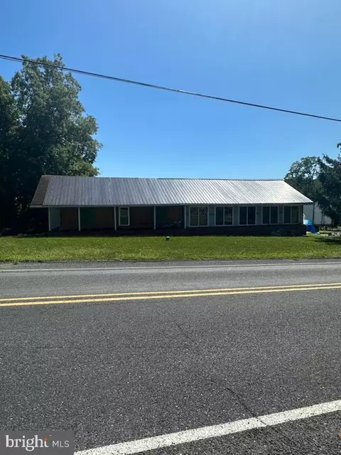 770 N Middleton Rd, Carlisle, PA 17013