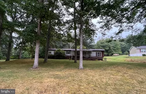 4645 Carlisle Rd, Gardners, PA 17324