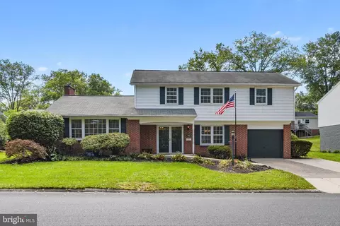 506 Penn Ayr Rd, Camp Hill, PA 17011