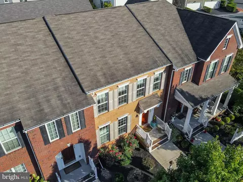 210 Shaw St, Mechanicsburg, PA 17050