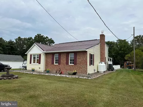 46 Airport Rd, Shippensburg, PA 17257