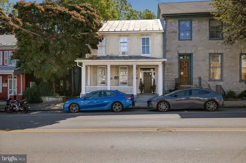 316 E King St, Shippensburg, PA 17257