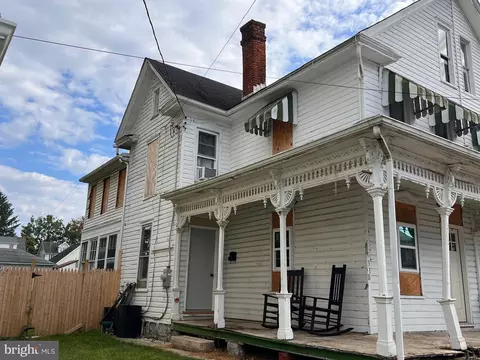 318 E Garfield St, Shippensburg, PA 17257