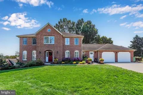 505 Katrina Ct, Mechanicsburg, PA 17050