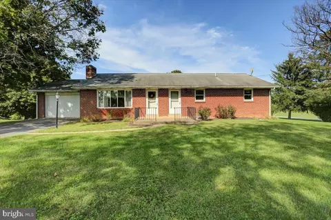 2091 Newville Rd, Plainfield, PA 17081